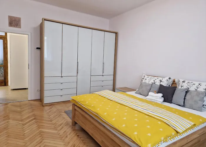 Apartman Dlouha 207